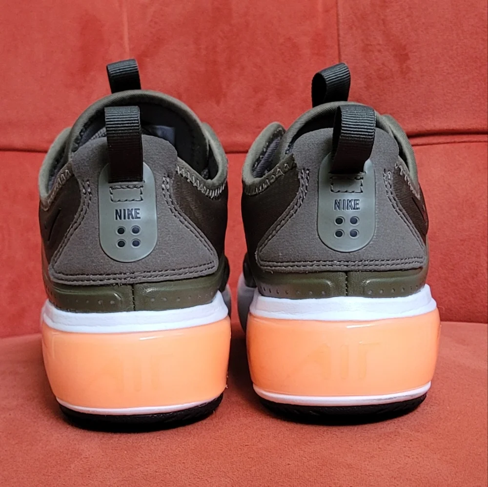 Nike Air Max Dia Medium Olive Women's Size 7.5 - Picture 5 of 12